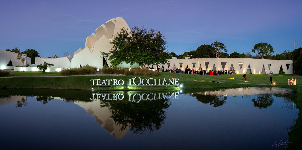 The wedding of Eli and Daniela in Trancoso — photograph by Lawrence Leyderman