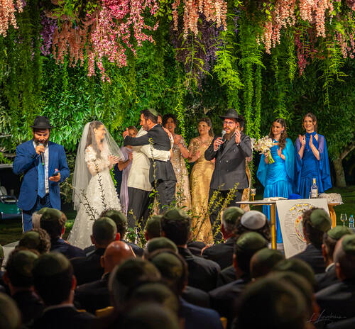 The wedding of Eli and Daniela in Trancoso — photograph by Lawrence Leyderman